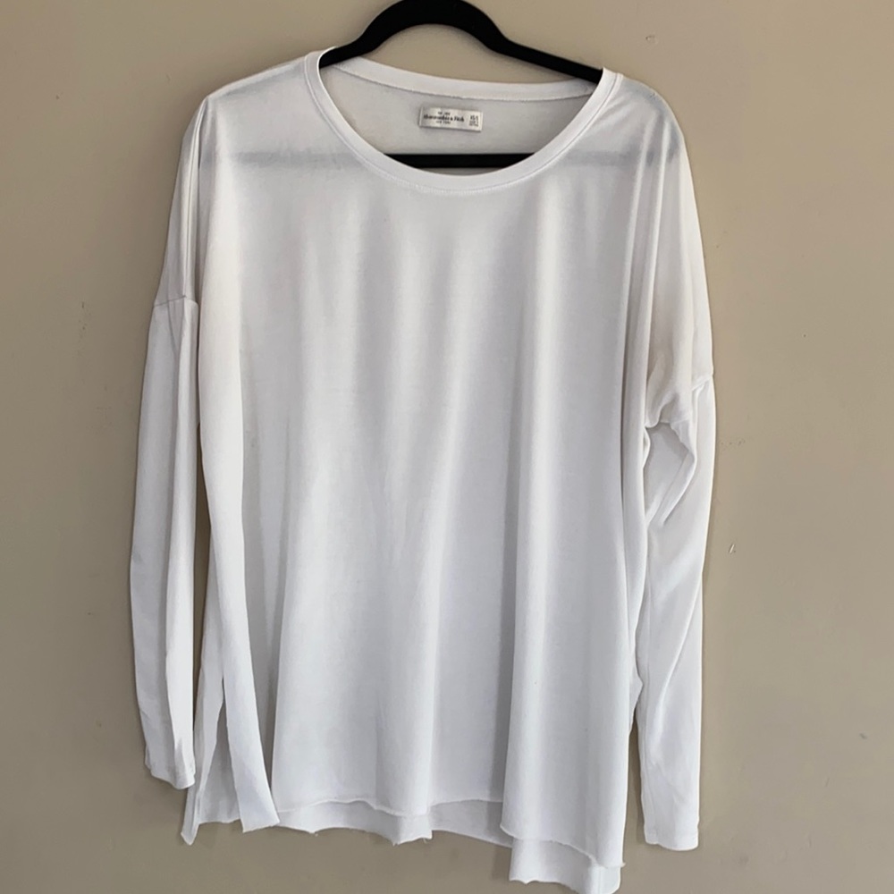 Abercrombie & Fitch flowy semi-transparent blouse